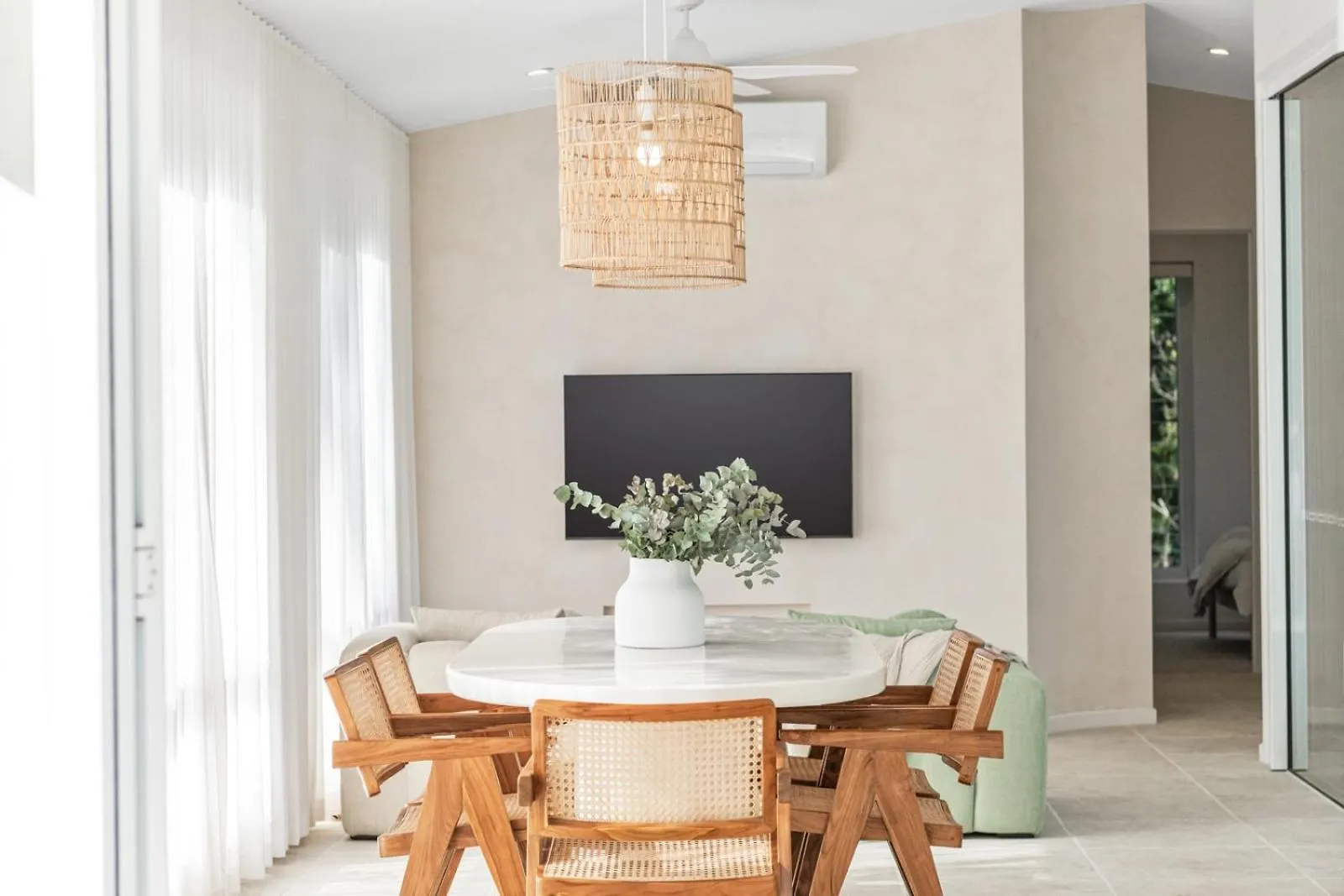 Feriehus Luxurious Mediterranean-Inspired Guesthouse Tanawha