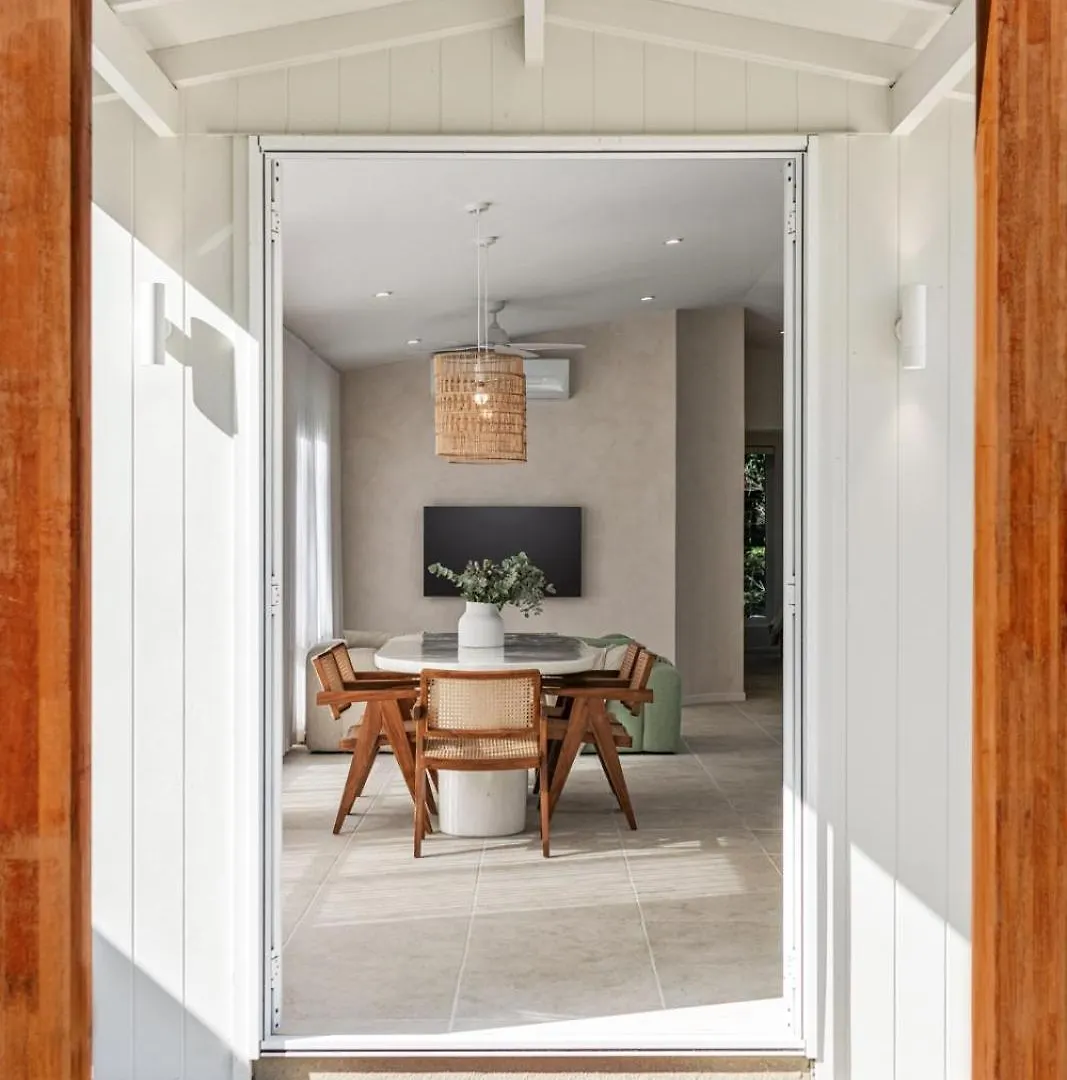 Luxurious Mediterranean-Inspired Guesthouse Tanawha 0*,  Australien